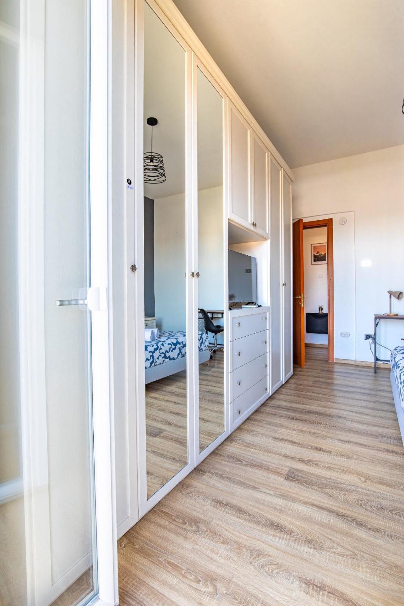 Apartamento Elegante Dimora La Spezia-Free Parking Exterior foto