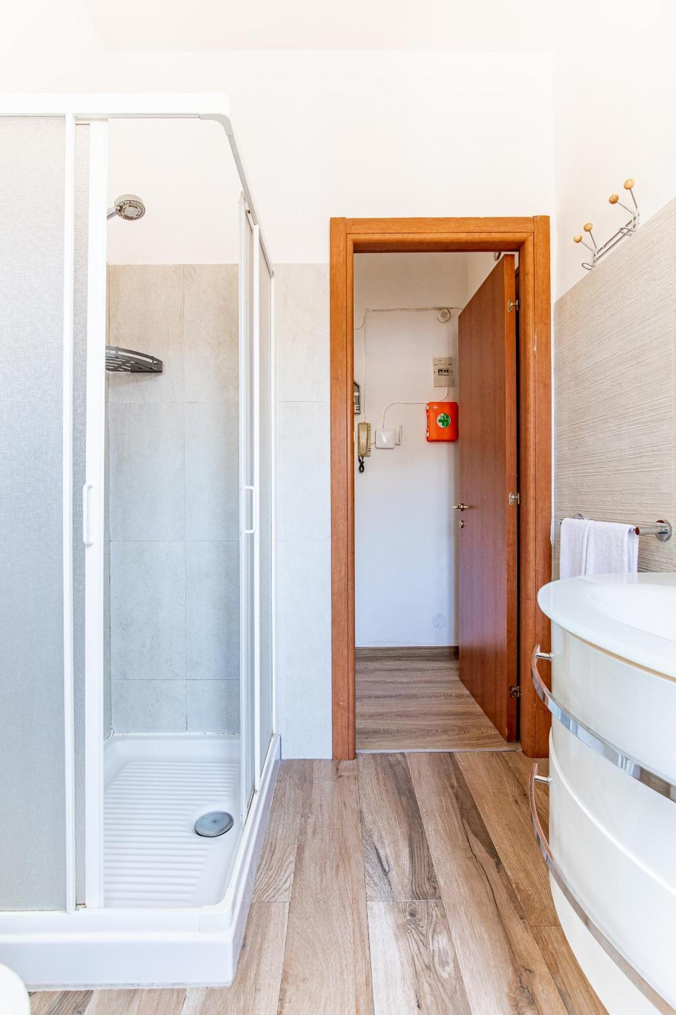 Apartamento Elegante Dimora La Spezia-Free Parking Exterior foto
