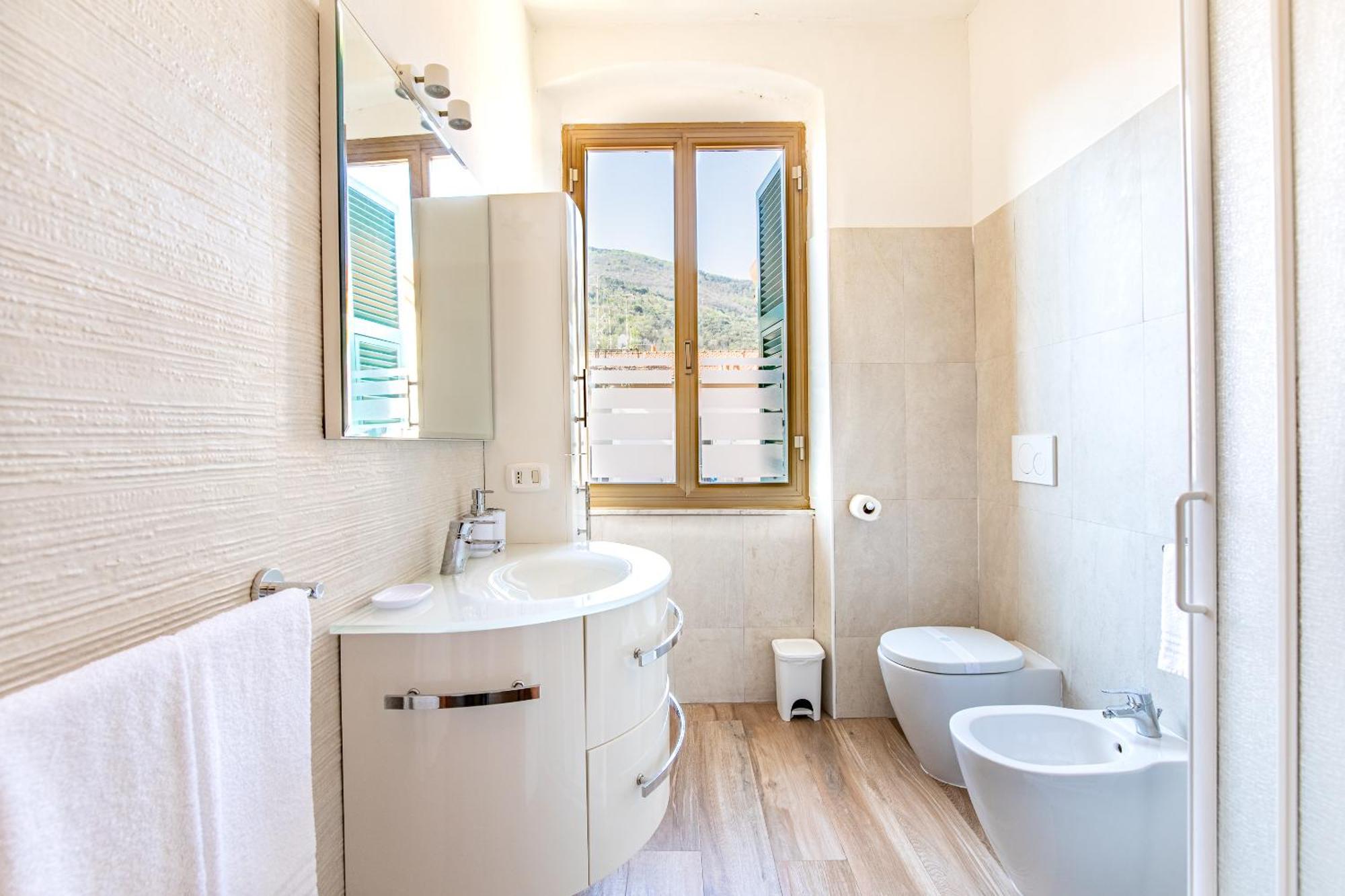 Apartamento Elegante Dimora La Spezia-Free Parking Exterior foto